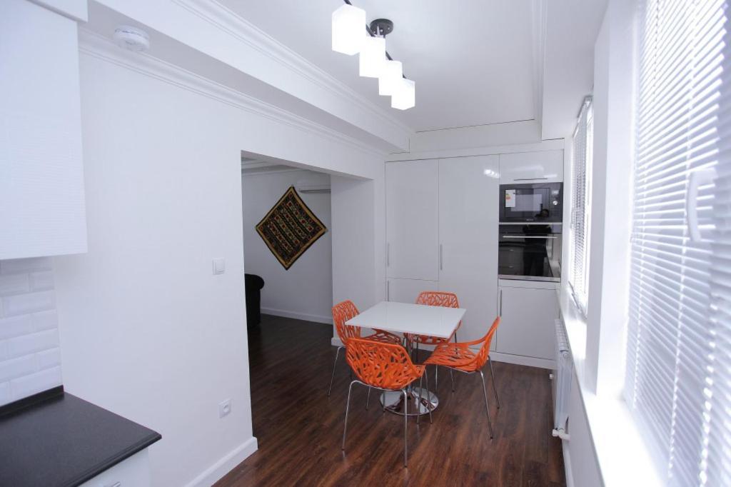 Overlooking Registan Square Luxury 2 Bedrooms Apartment ซามาร์คันด์ ภายนอก รูปภาพ